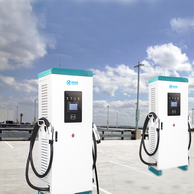 Elektrikli Araç 60kw EV Şarj Cihazı Entegre AC DC CCS Chademo Tip 2