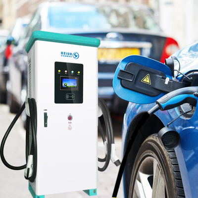 Elektrikli Araç İçin Çift Tabancalı Akıllı DC EV Şarj İstasyonları 240KW CCS