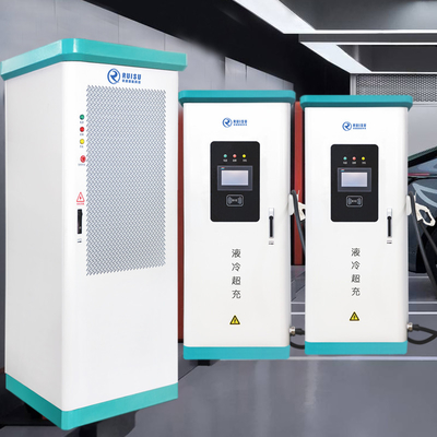 600KW EV Elektrikli Araba Şarj Noktaları Sıvı Soğutmalı Bölünmüş Pantograf Tipi