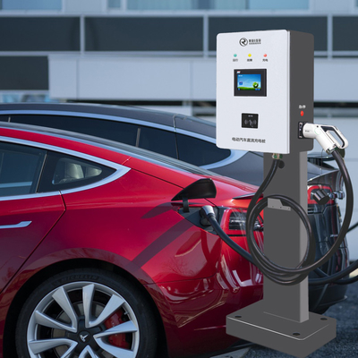 7 inç Dokunmatik Ekran Ccs Tip 2 Tek Konnektörlü DC Hızlı 30kw EV Şarj Cihazı