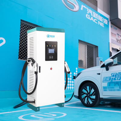 160KW Hızlı DC EV Araç Şarj Cihazı EV Şarj İstasyonu EV şarj cihazı Kazıkları